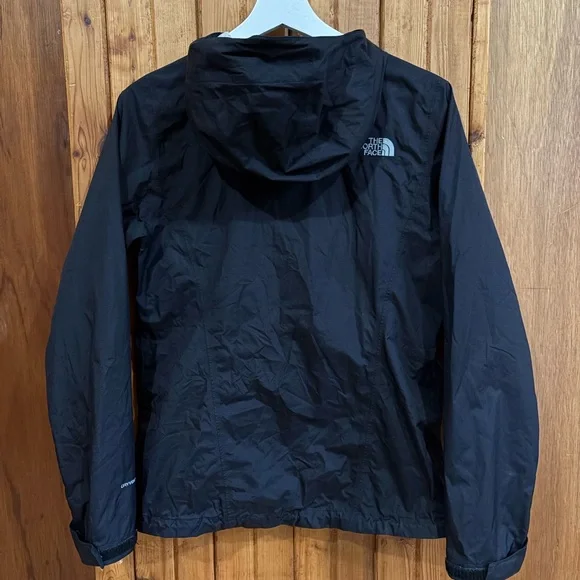 The North Face Women’s DryVent Rain Jacket - Picture 2 of 5